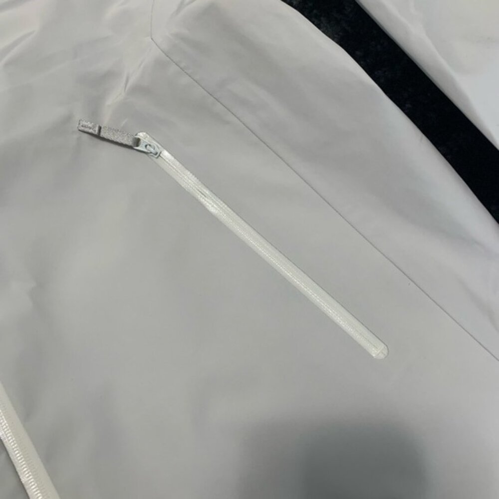 Arcteryx BETA LT Jacket Men’s Large - Picture 3 of 6